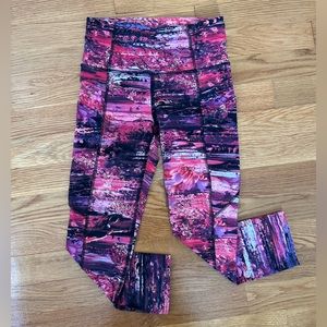 Lululemon Fast and Free HR Crop Leggings Size 2